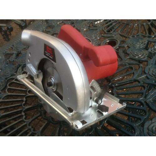 CIRCULAR SAW 1200w Power Devil Boxed as new