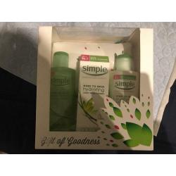 Simple gift set