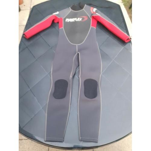 Kid's full body wetsuit
