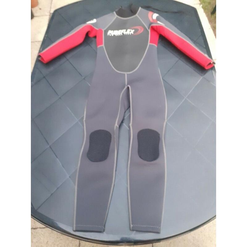 Kid's full body wetsuit