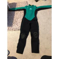 Winter wet suit, age 12 years