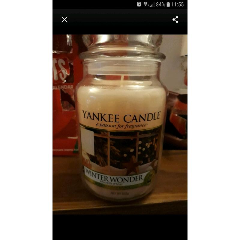Large Yankee Candle