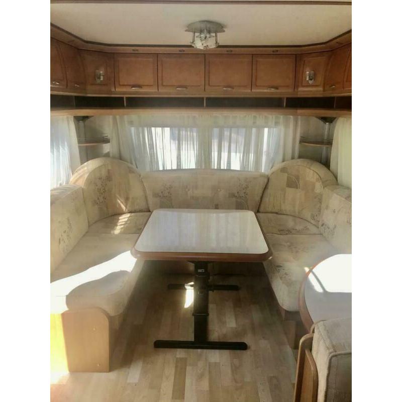 Hobby 690 2007 island bed with brand new full awning extra ?1550