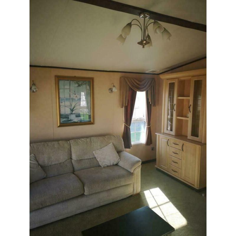 2 Bedroom Caravan for sale in stunning location