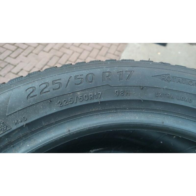 Michelin Alpin 5 Winter Tyres 225/50 R17