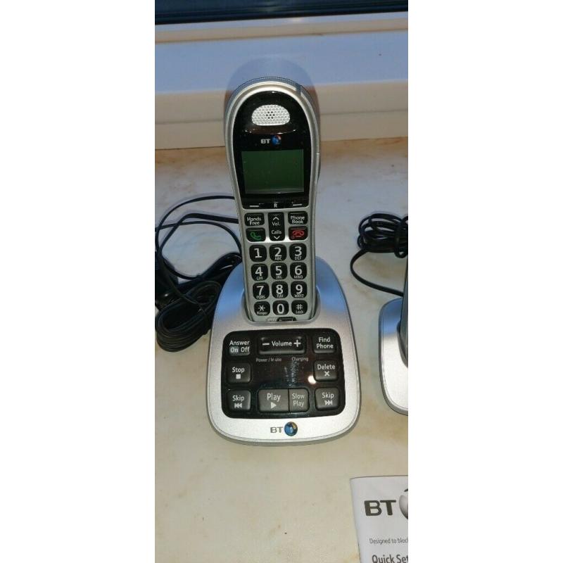 BT4500 Big Button Cordless phone w/ answer machine + 2 handsets and bases - good working condition