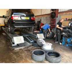 235 40 19 Pirelli Winter Tyres, Quality Part Worn Good Condition 245/225,255/35/45/55/50/60/17/18,20