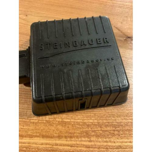 Tractor tunit box