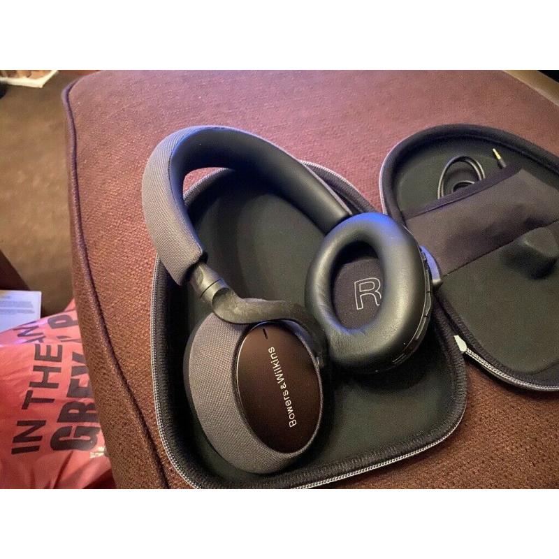 BOWERS & WILKINS PX7 BLUETOOTH HEADPHONES