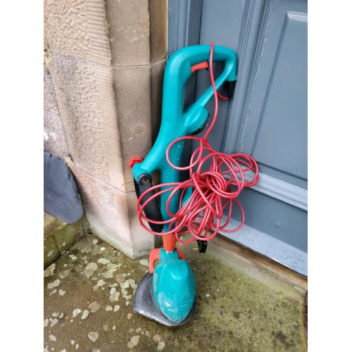 Garden strimmer