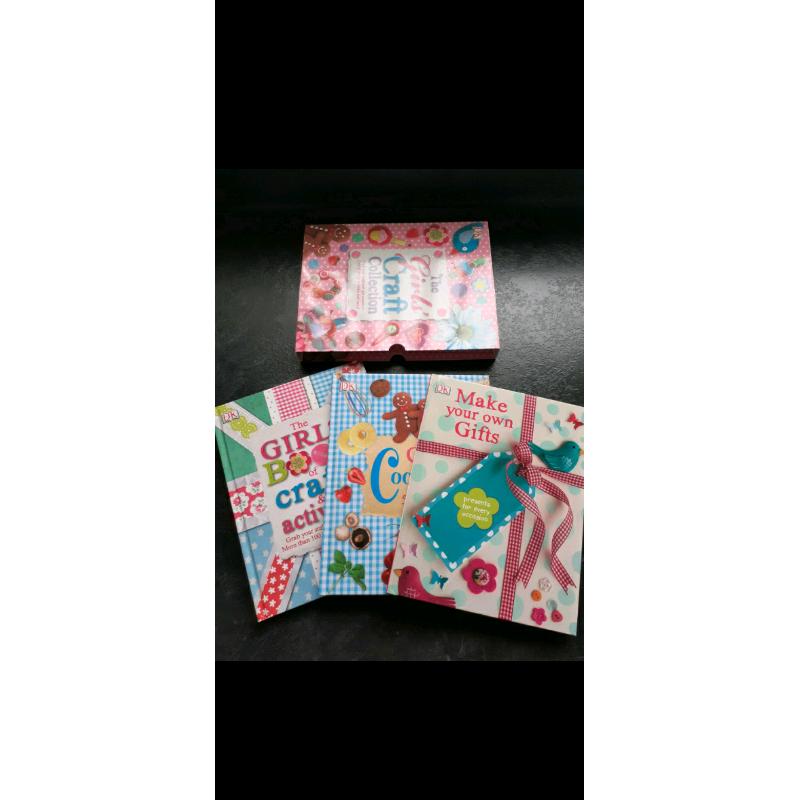 Set of 3 books in case