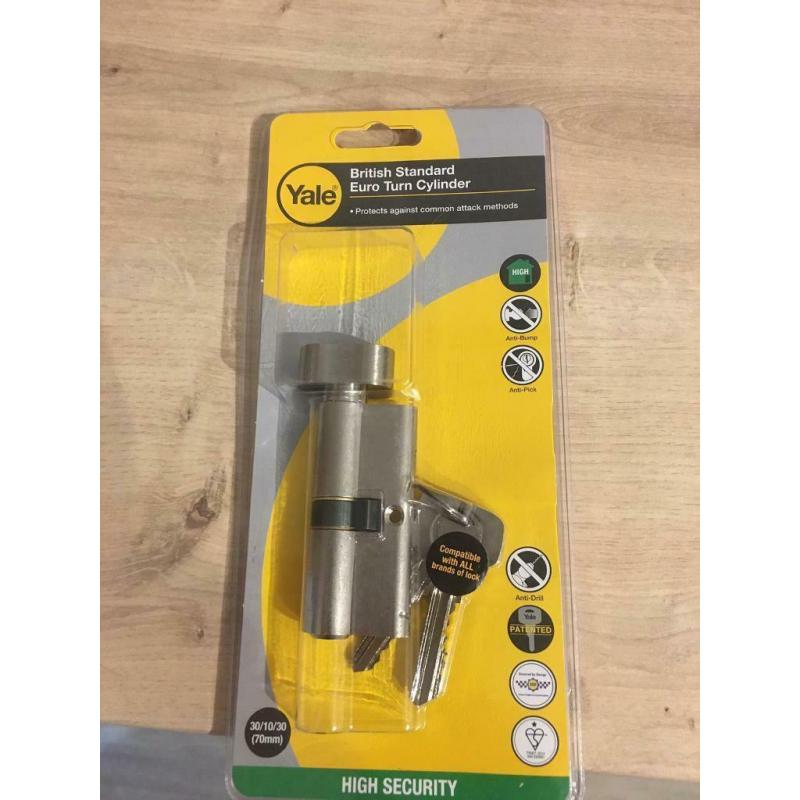 Yale Euro lock