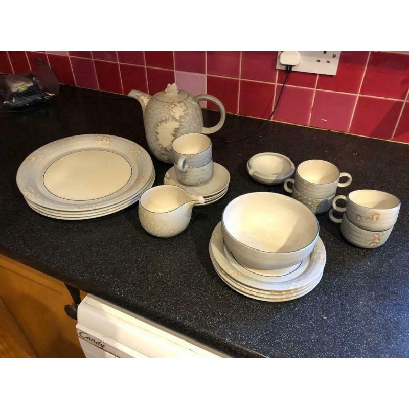 Hornsea Cirrus China Crockery Set