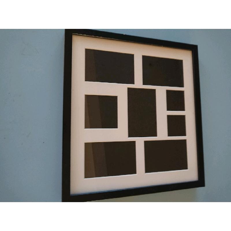 Picture/photo frame