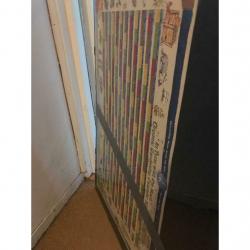 Large clip frame with broken glass ( clean cut- 2 pieces)