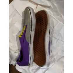 Used vans shoes size 9