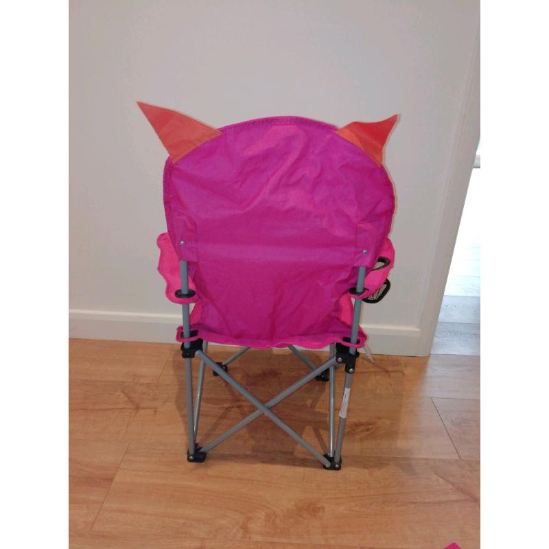 Foldable child's camping chair