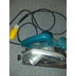 Makita 110 volt circular saw