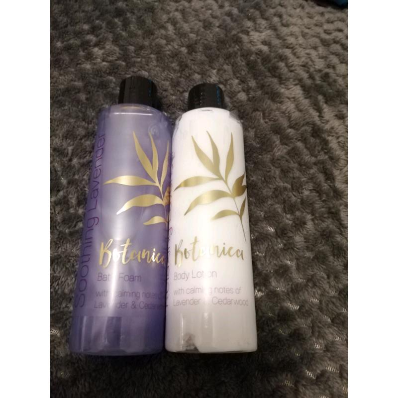 Bath foam and body lotion