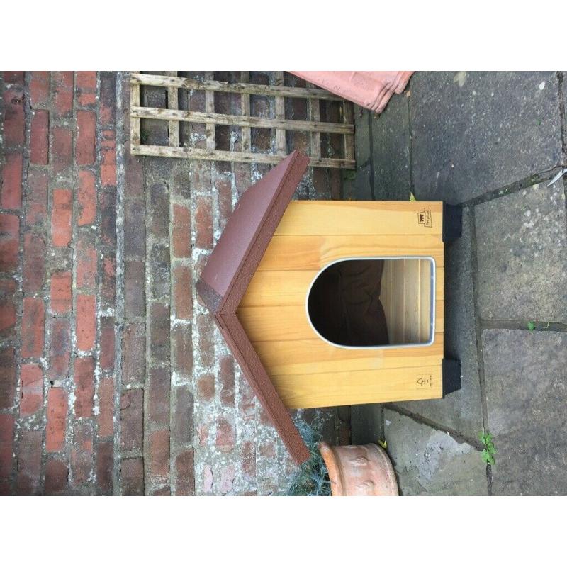 Dog kennel