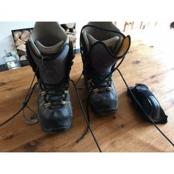 Snow boarding Boots