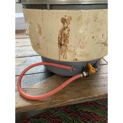 Rinnai Lpg has rice cooker RER- 55AS