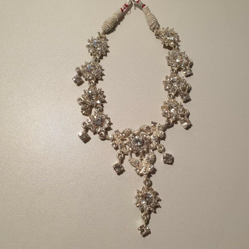 Silver Artificial Necklace With Earrings, Bracelet And Head Piece Kids Jewellery Set