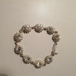 Silver Artificial Necklace With Earrings, Bracelet And Head Piece Kids Jewellery Set