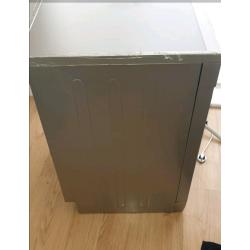 Currys Essential Dishwasher