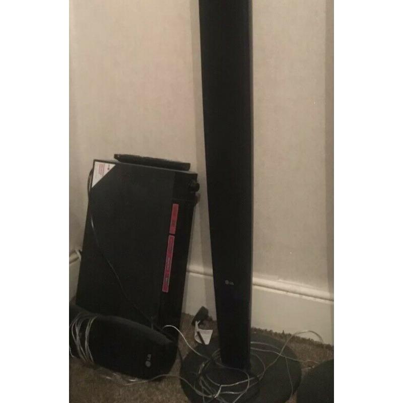 LG DVD Player & Surround Sound System - Reduced