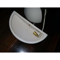 UPLIGHTS X2 -WHITE PORCELAIN - 240V. NEW