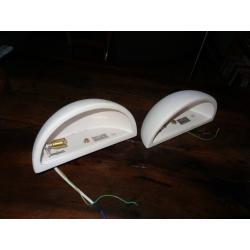 UPLIGHTS X2 -WHITE PORCELAIN - 240V. NEW