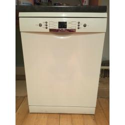 Bosch Dishwasher used and in excellent condition