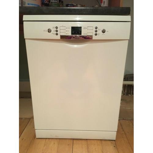 Bosch Dishwasher used and in excellent condition