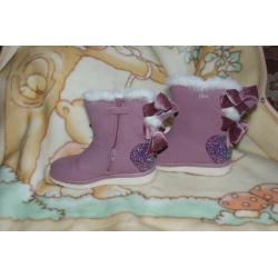 Girls Boots size 30 (UK 12)