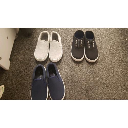 Size 9 kids shoes