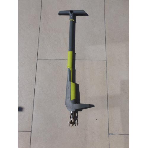 Weed Puller garden tool