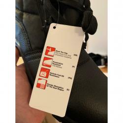 Steel toe capped chukka safety boot - size 10 (U.K.)