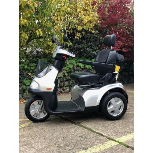 TGA Breeze S3