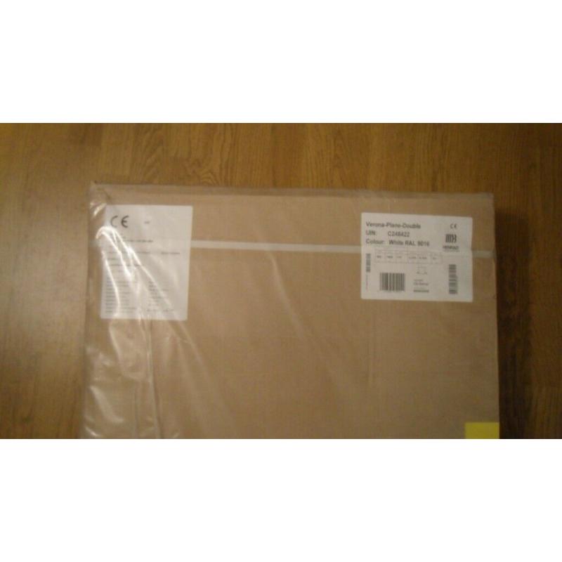 NEW HENRAD VERONA PLANE DOUBLE WHITE RADIATOR