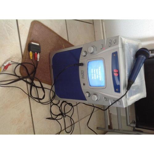 POP IDOL KAROKE MACHINE KV1