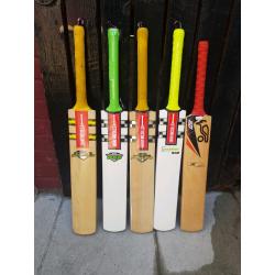 Collection of 19 Brand New Junior Cricket Bats (Job Lot)