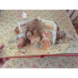 Children?s Pop-up/3D books VGC