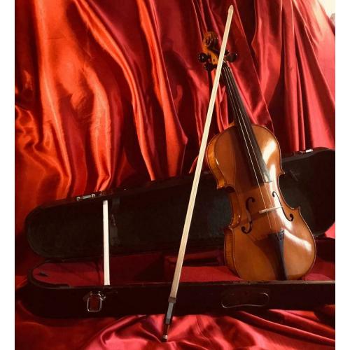 Violin Full Size Antique/Vintage Quality Instrument. All ready to play