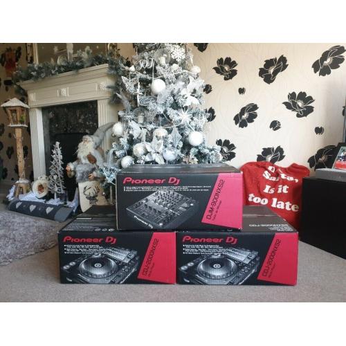 CDJ 2000 NXS2 X2 + DJM 900 NXS2