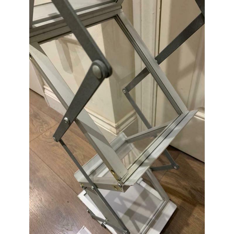 Literature rack