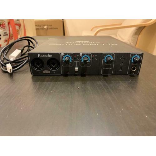 Focusrite Saffire Pro 14 - Audio interface + cables