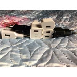 Apple Samsung Dash USB plug adapter