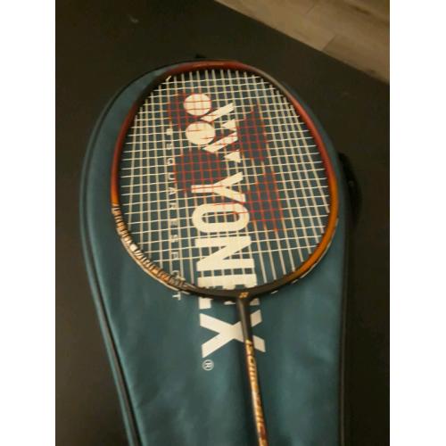 Badminton racket
