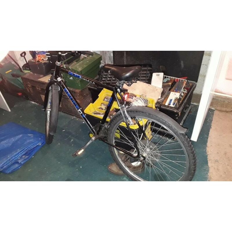 Mens Peugot Mountain Bike